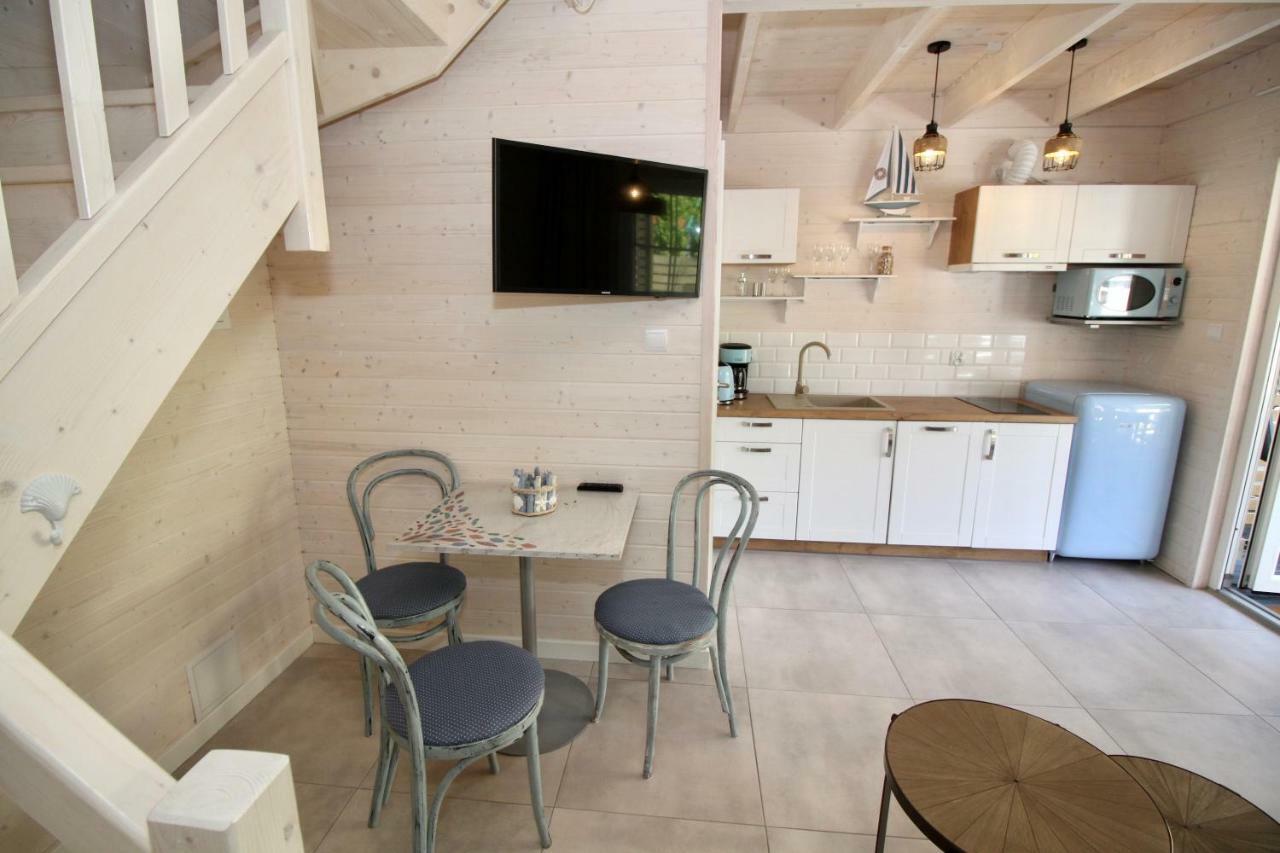 Baltic Sky Villa โปเบียโรโว ภายนอก รูปภาพ
