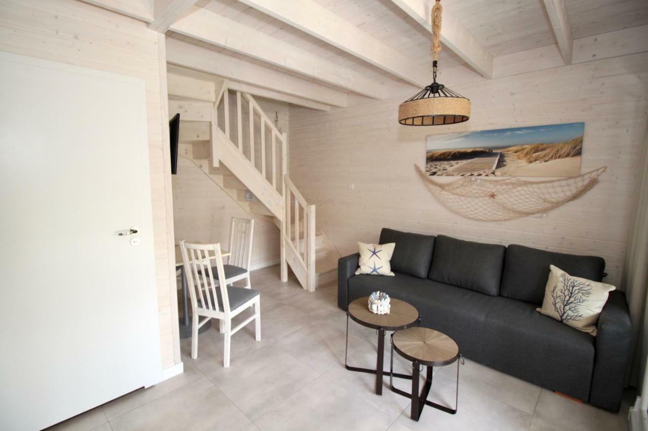 Baltic Sky Villa โปเบียโรโว ภายนอก รูปภาพ
